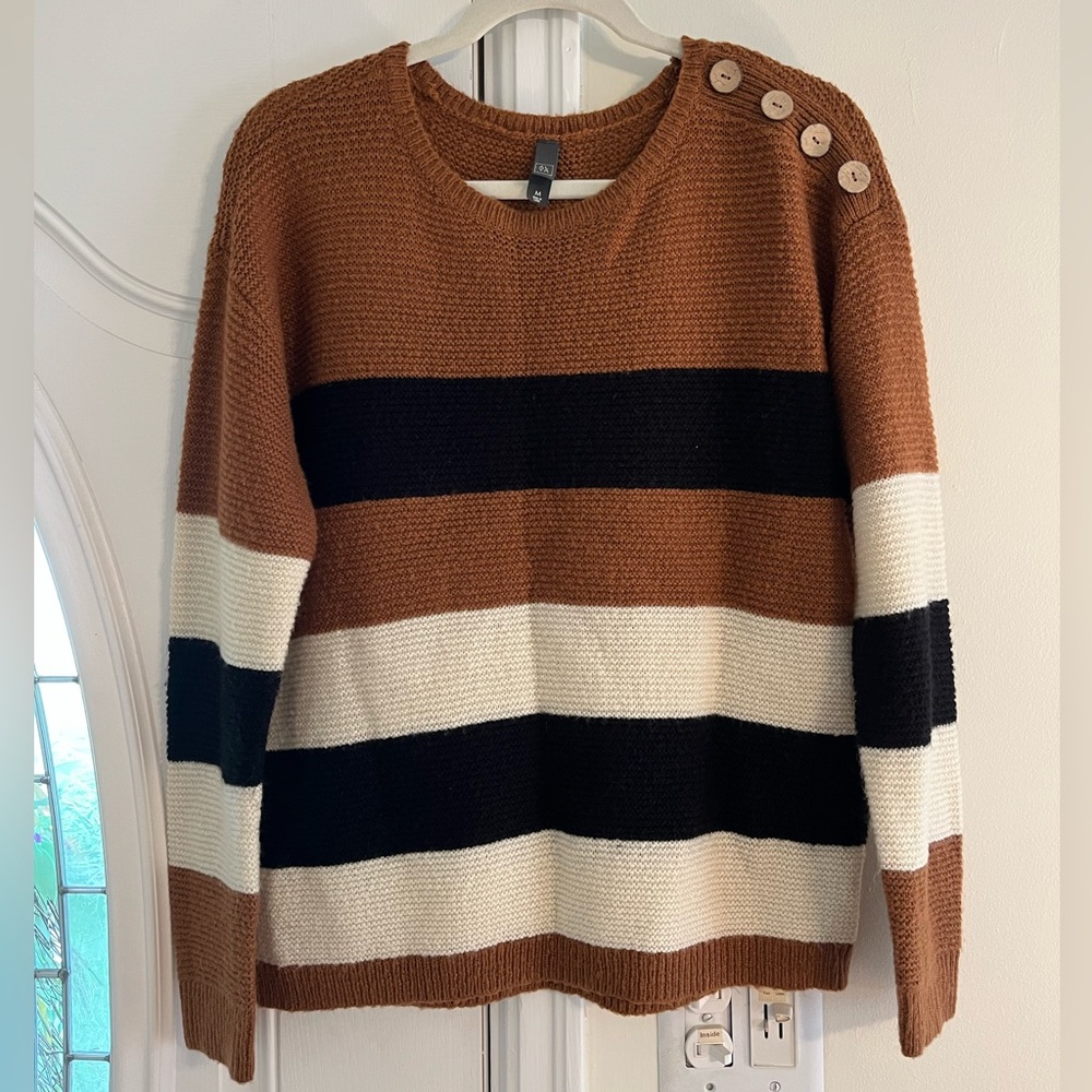 Boutique brown striped sweater